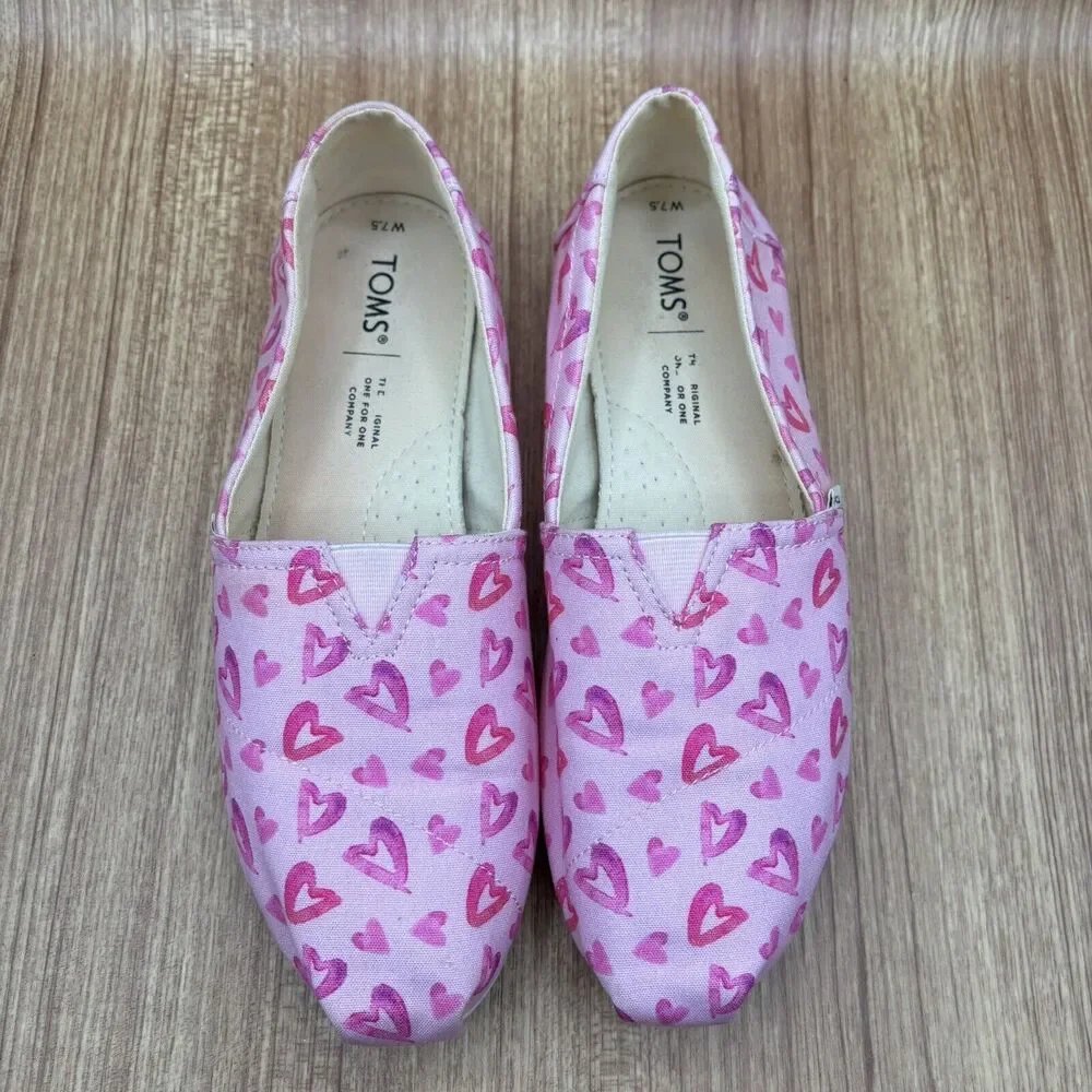 TOMS Slip On Shoe Alpargata Women's Pink‎ Canvas Hearts Casual Size 7.5